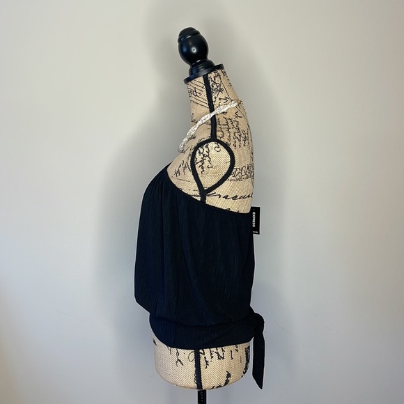 Express strapless top - Picture 2 of 8